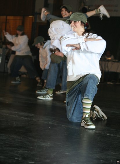 img00004.jpg