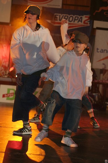 img00048.jpg
