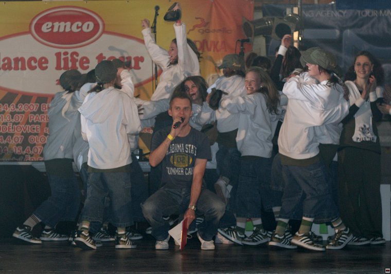 img00012.jpg
