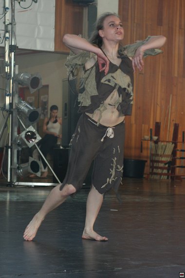 img00009.jpg